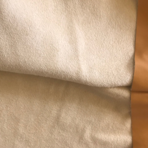 NEVER WORN - Zara mustard faux leather skirt - S - Picture 3 of 3